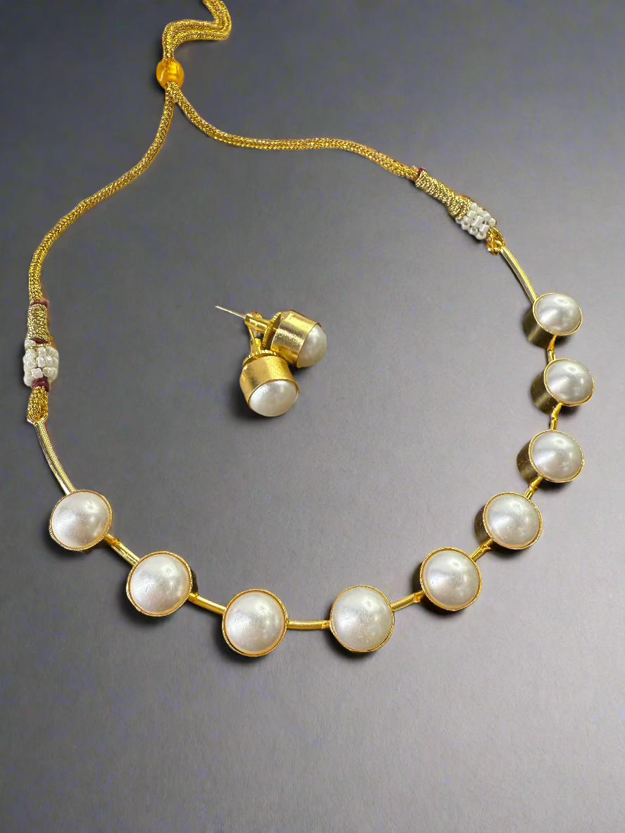 Gold Pearl Choker Set