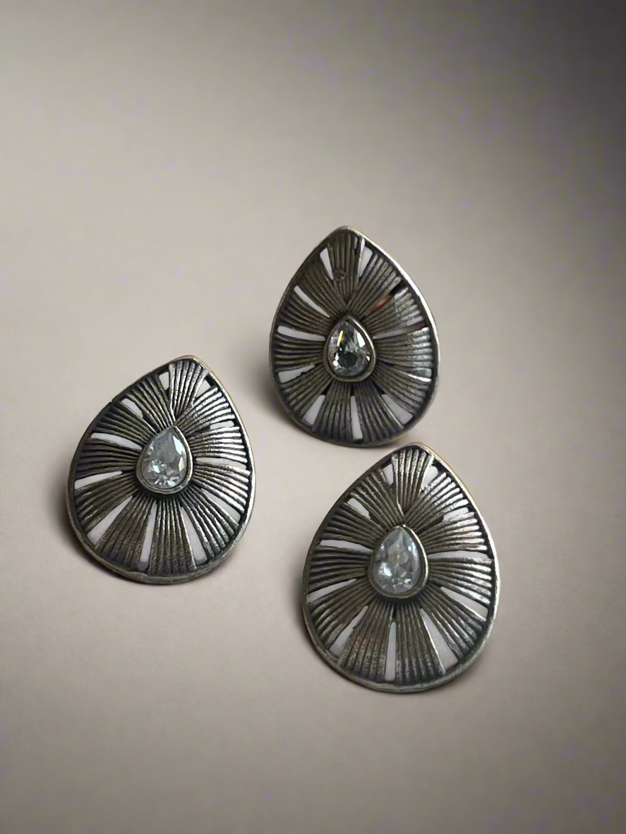 Raindrop White Stone Combo Rings & Earrings - Kolor Rhythms