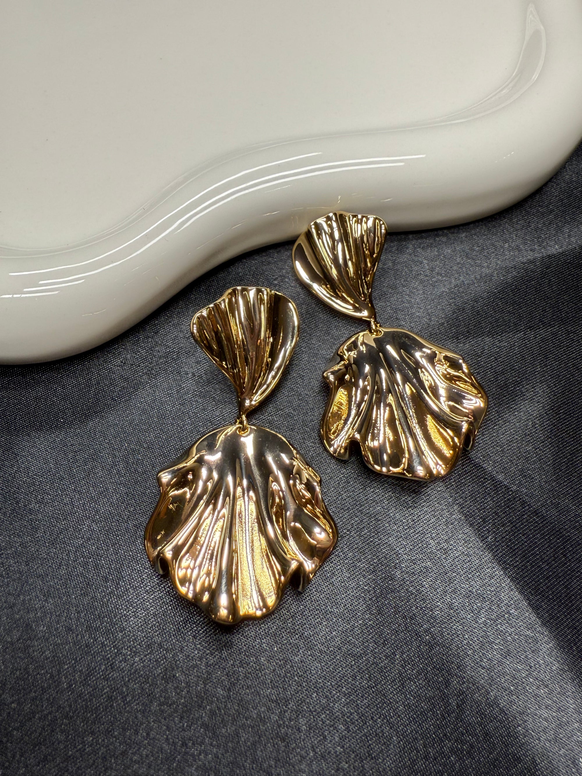 Shell Earrings