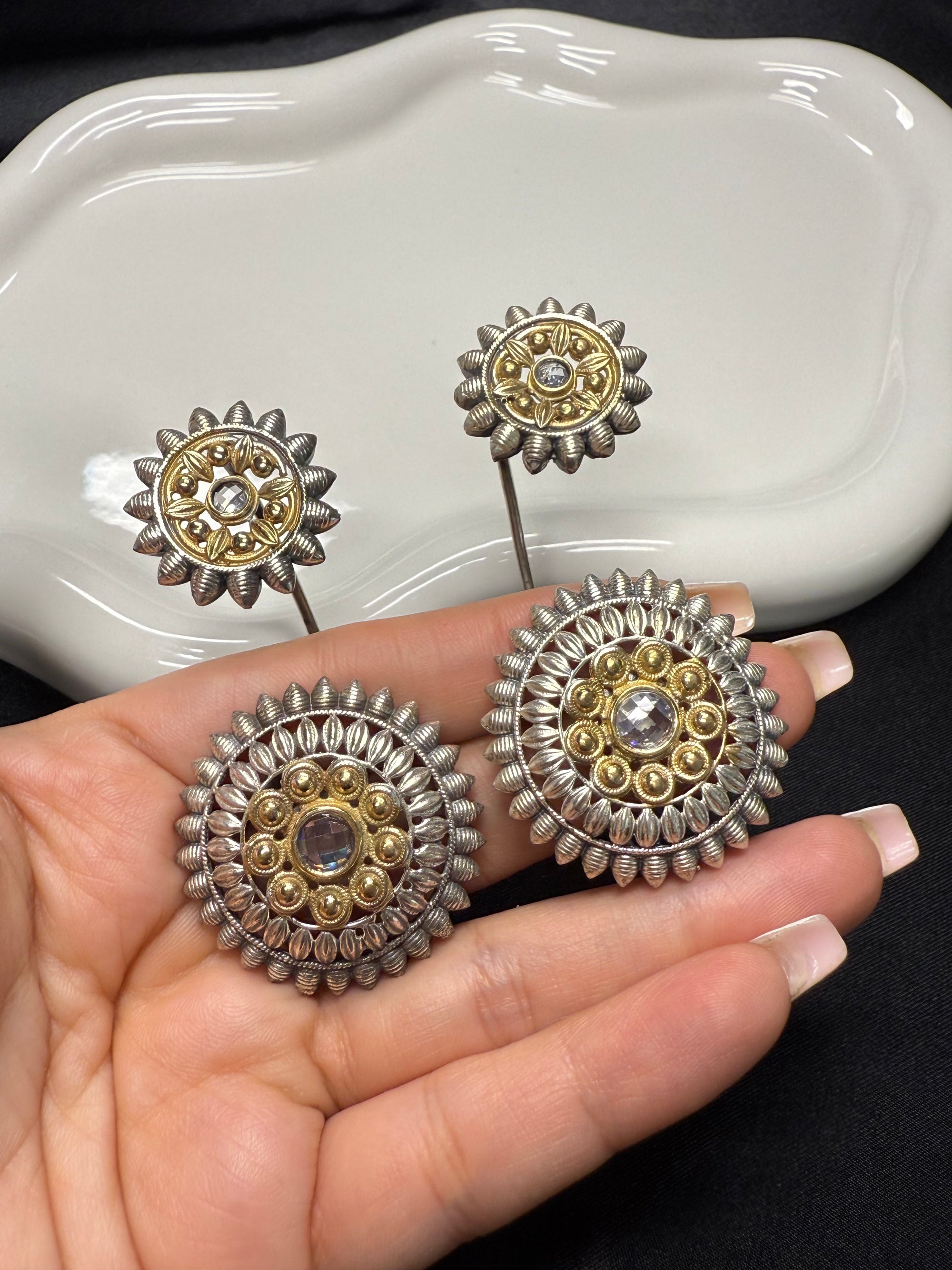 Dual Round Cuffs