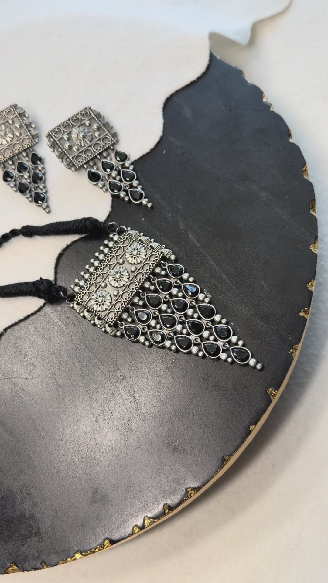 Black Beads Necklace