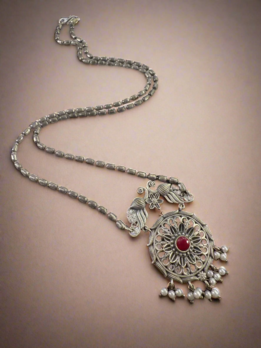 Long Chain Pendant - Red