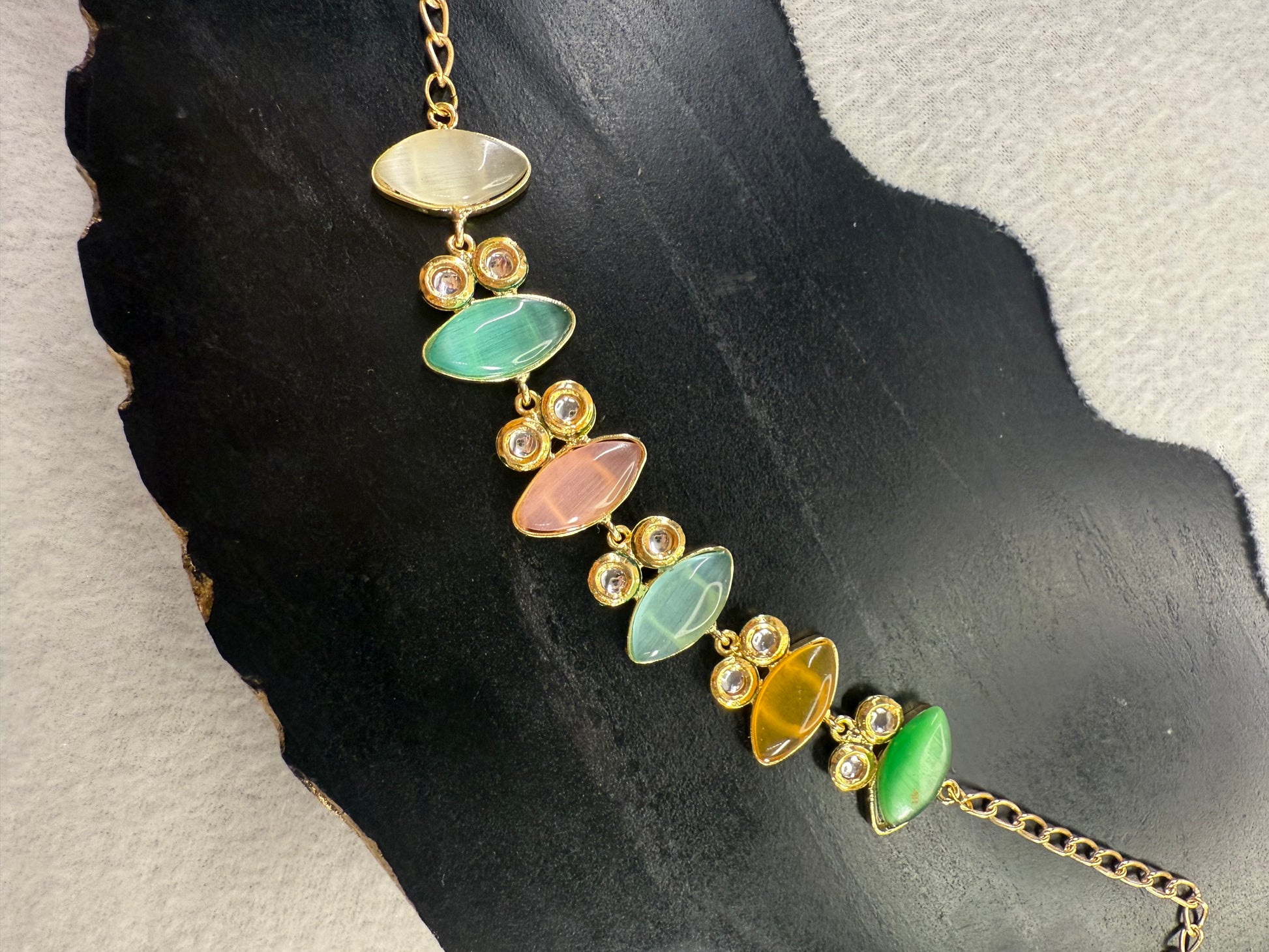 Shiny Stone link Bracelet