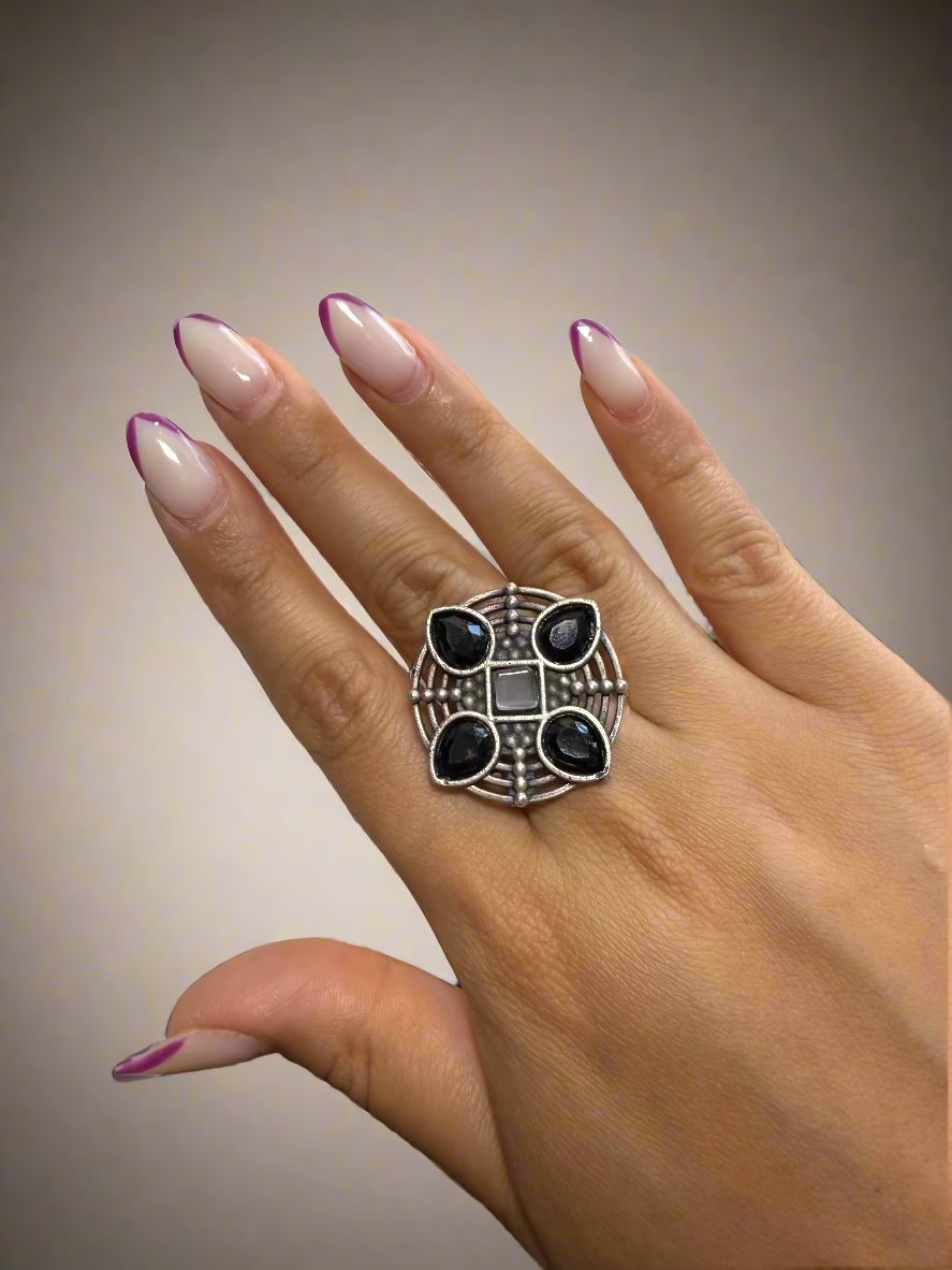 Oxidized Petal Ring