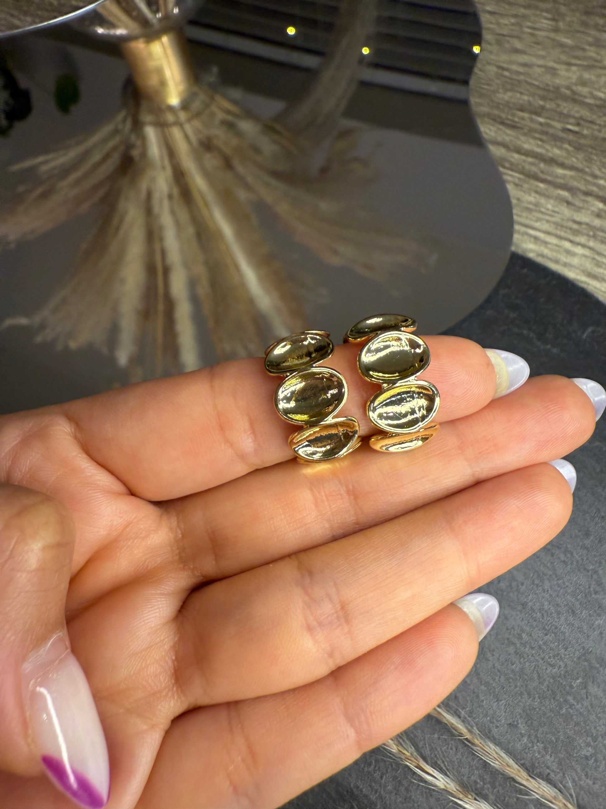 Dainty Hoops