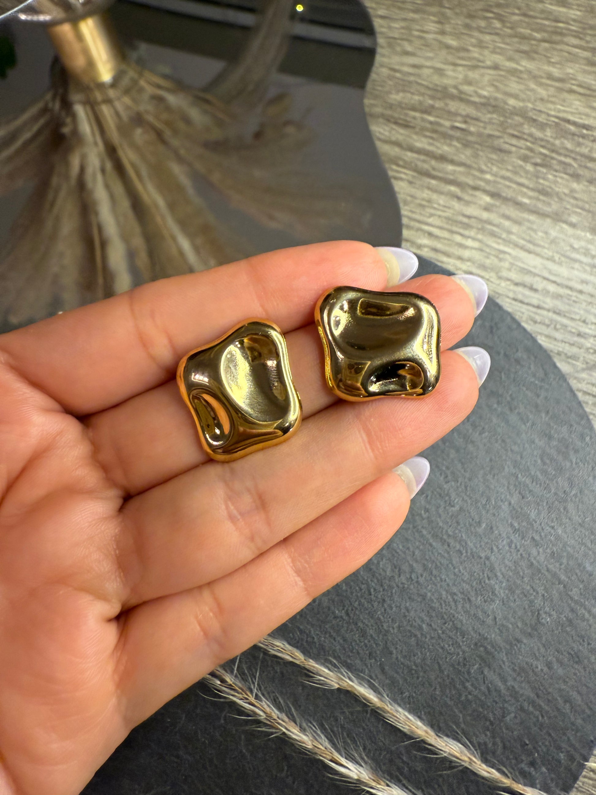 Mini Studs