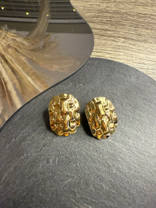 Pixel Studs