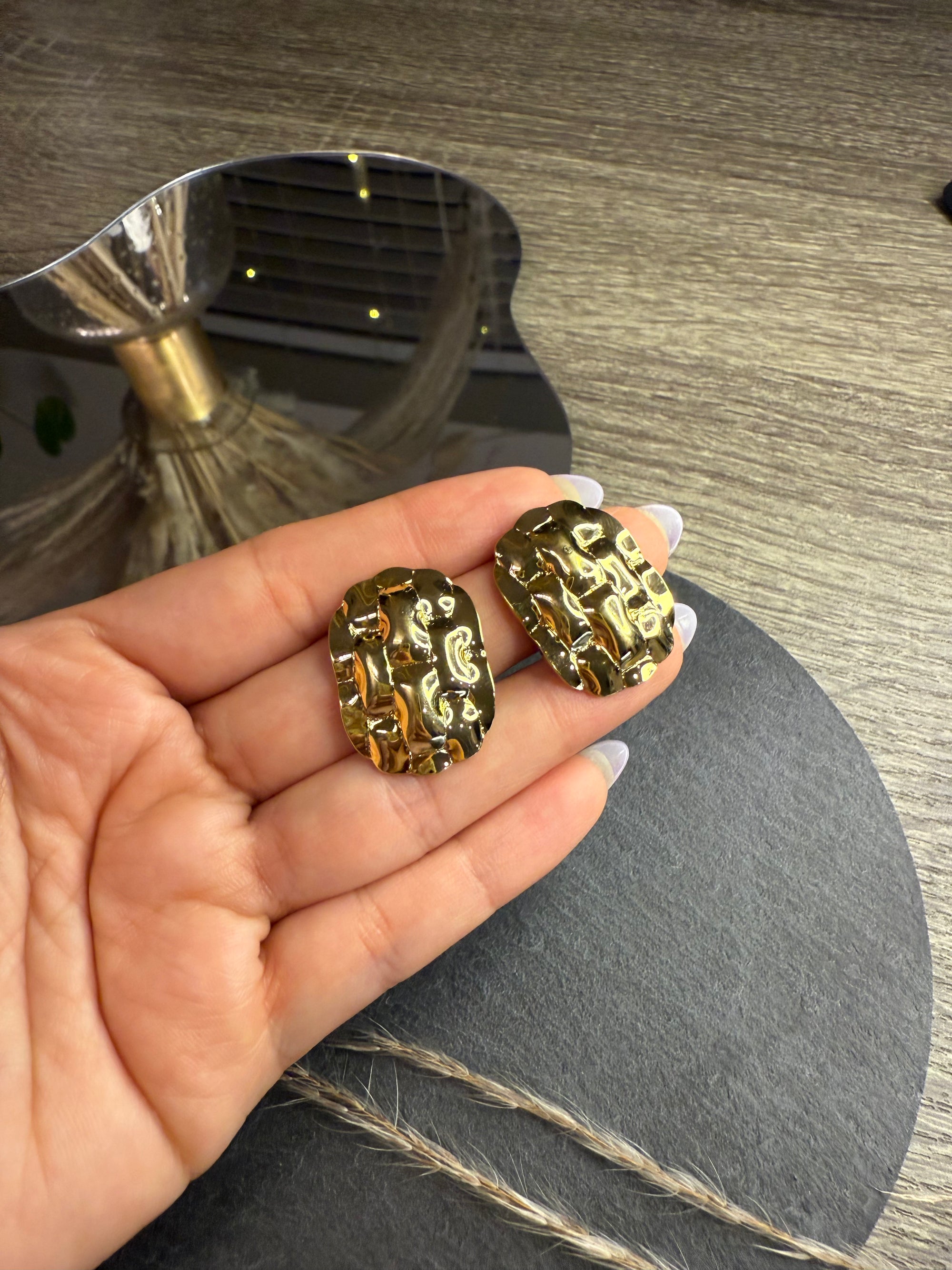 Pixel Studs