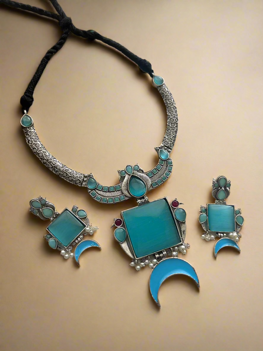 Semi Hasli Necklace - Kolor Rhythms