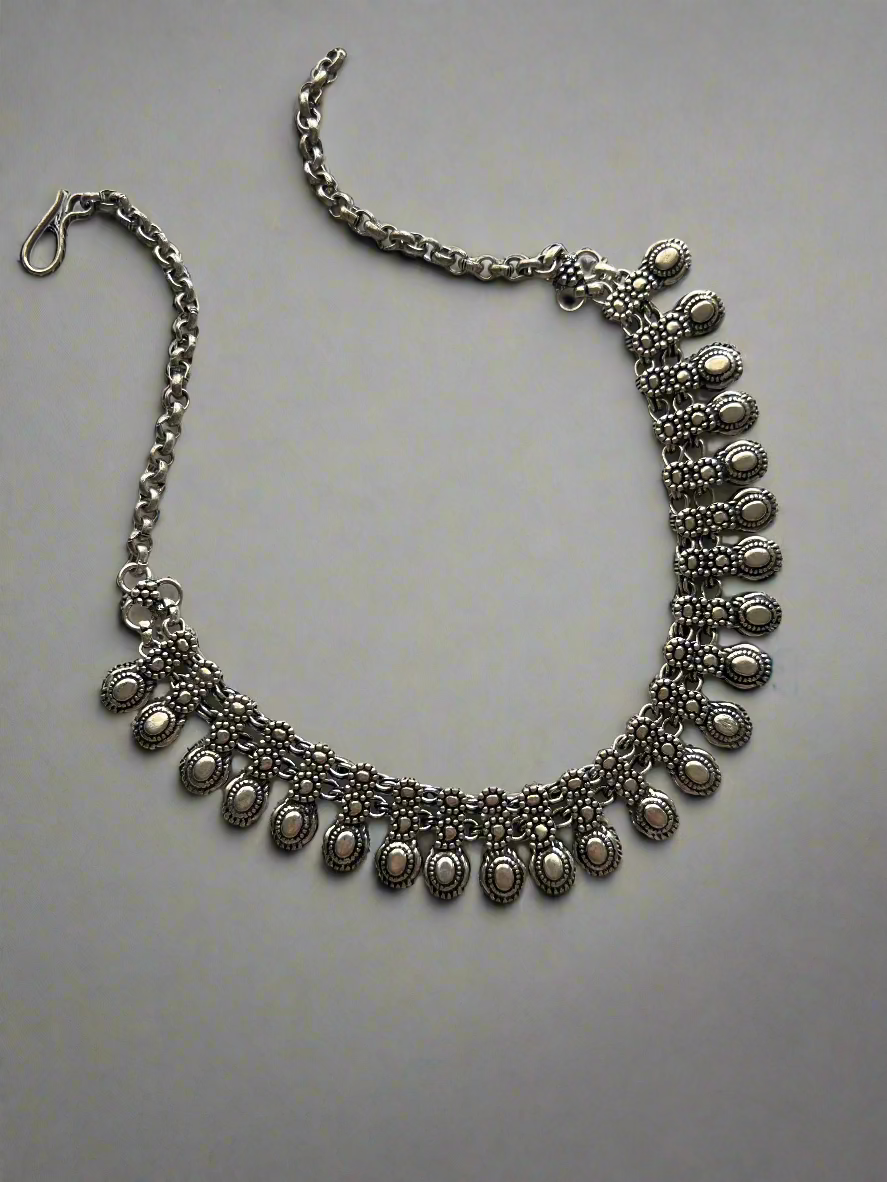Round Kolhapuri Choker - Kolor Rhythms