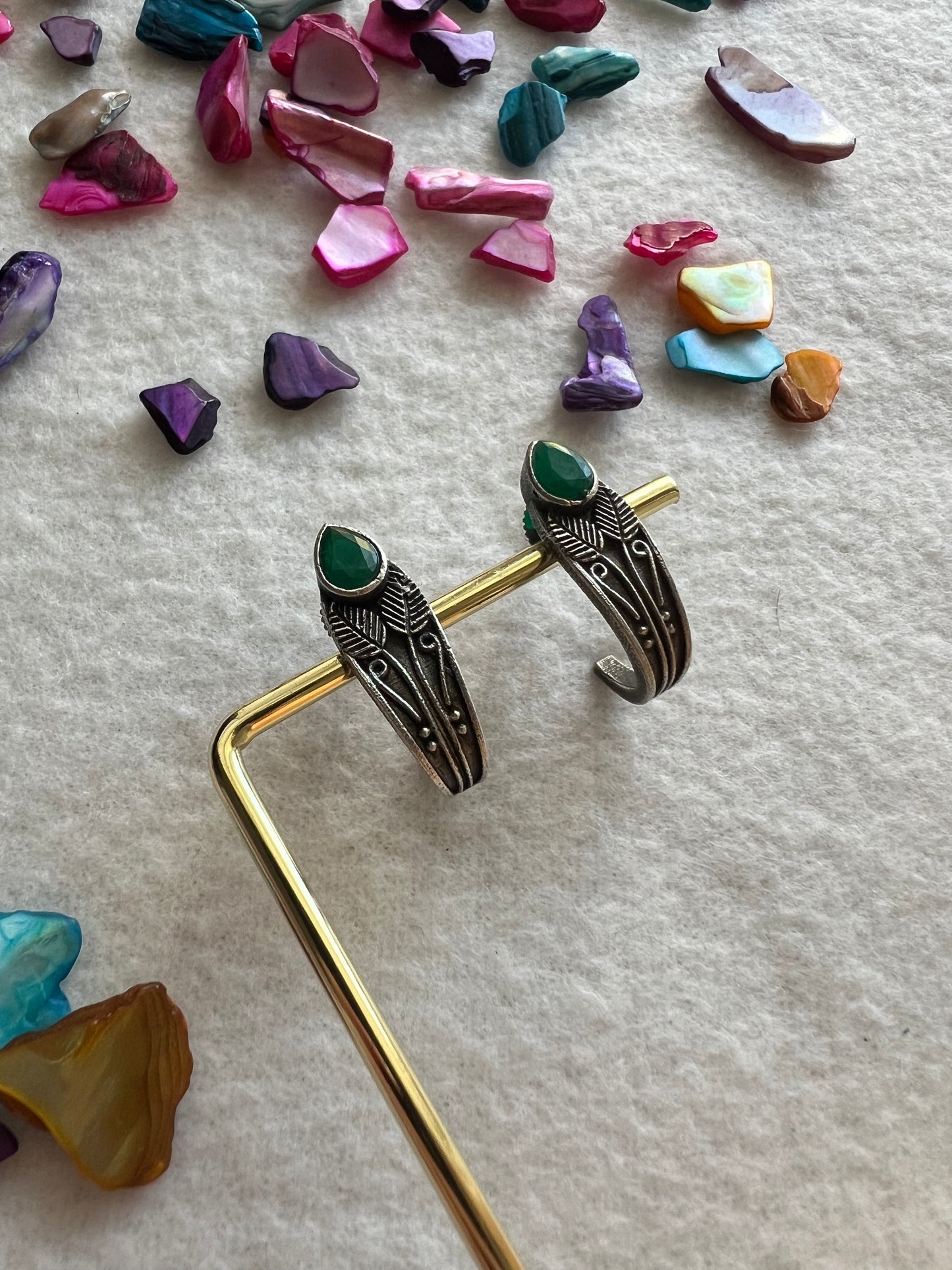Curvy Studs - Kolor Rhythms