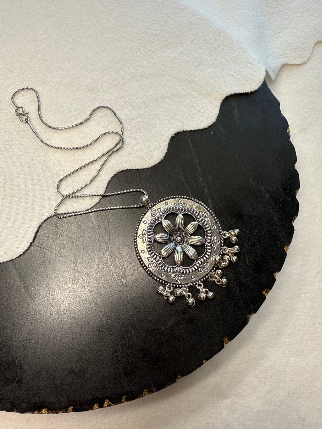 Round Pendant Necklace