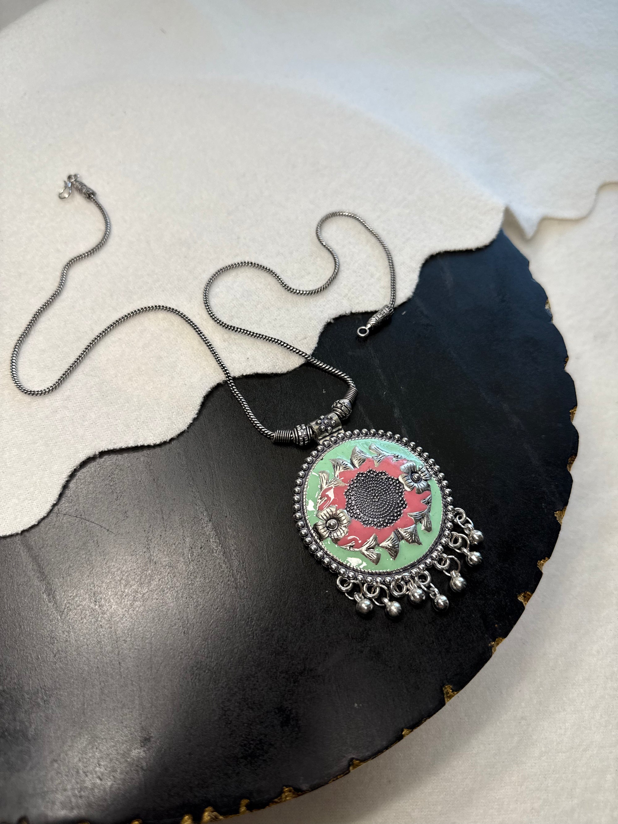 Beautiful Pendant Necklace