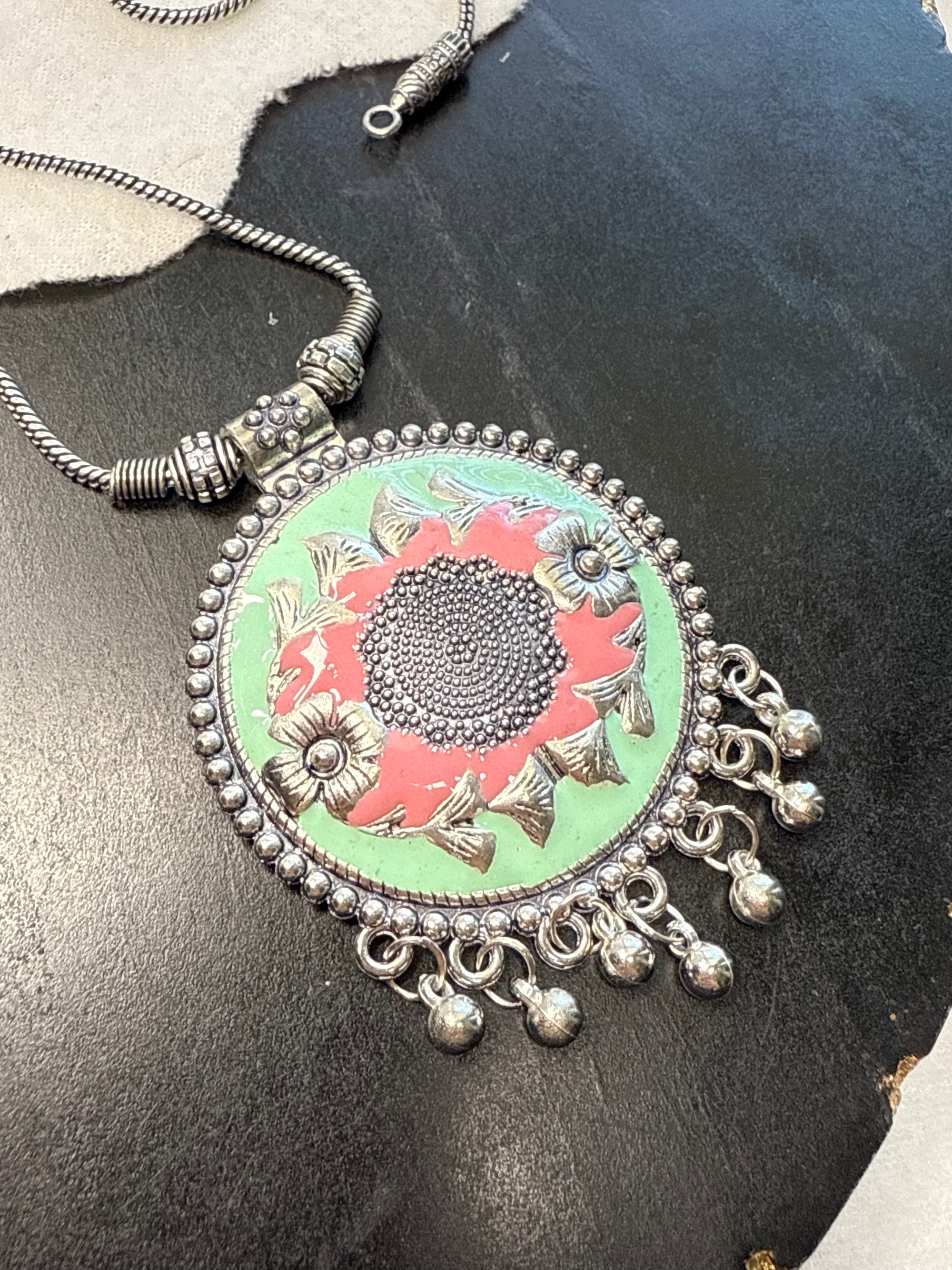 Beautiful Pendant Necklace