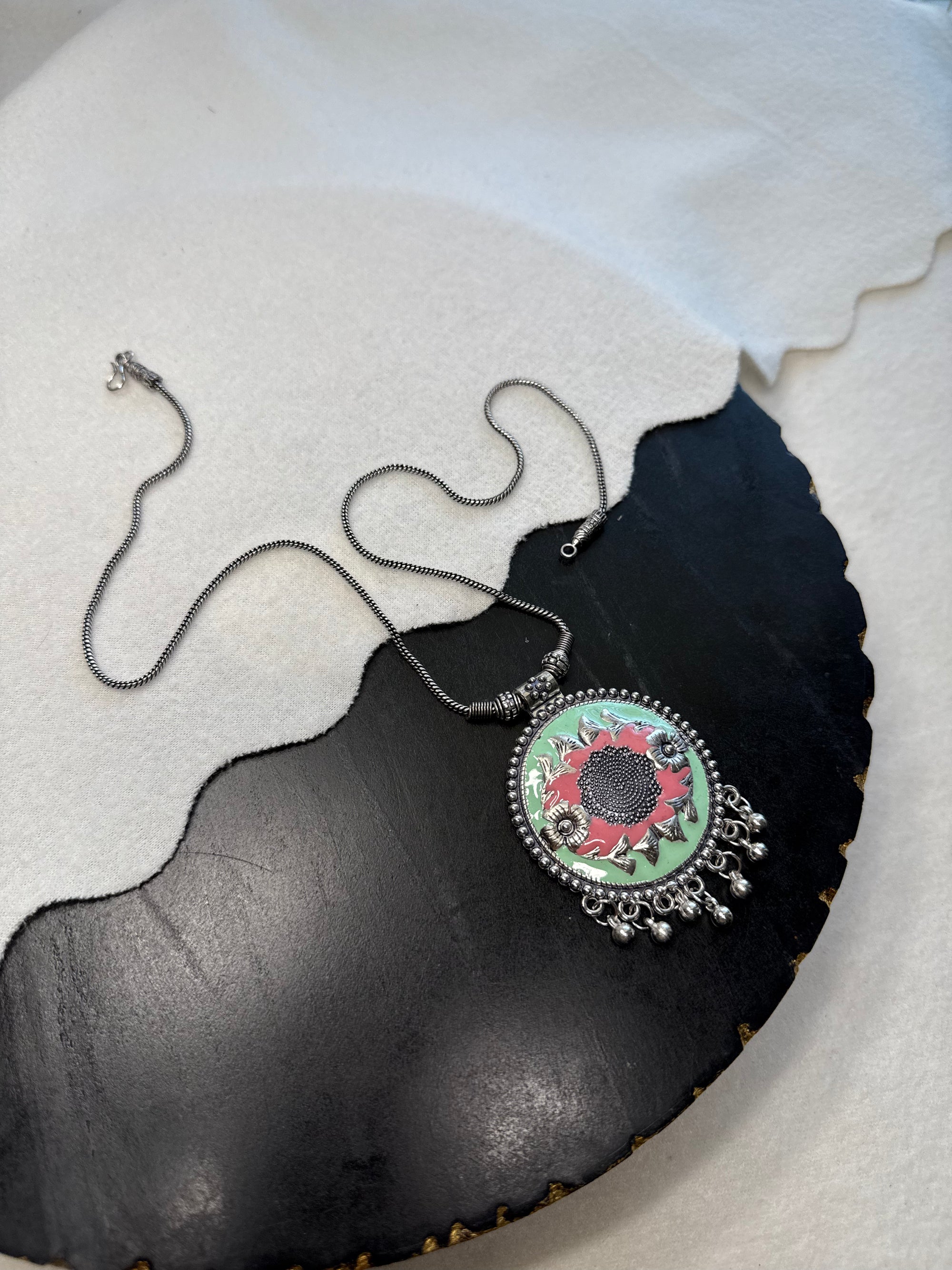 Beautiful Pendant Necklace