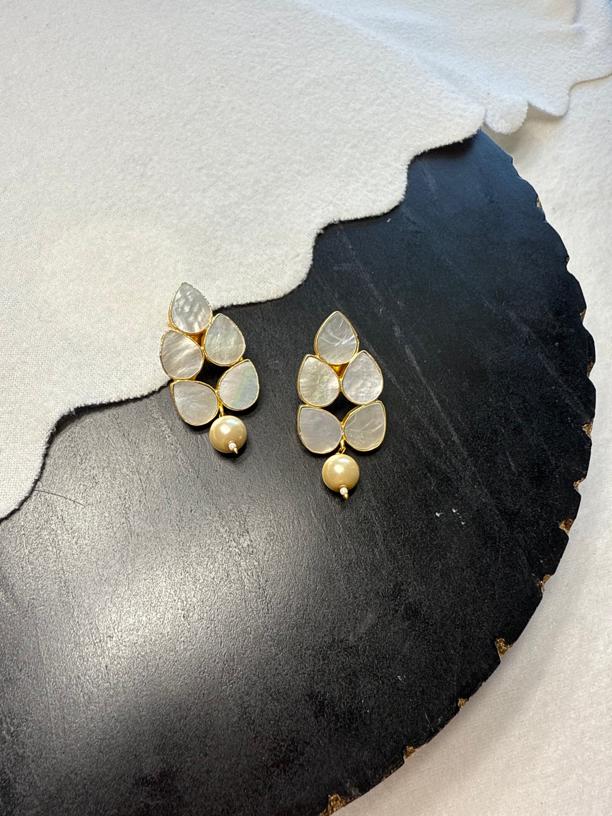 Natural White Stone Necklace