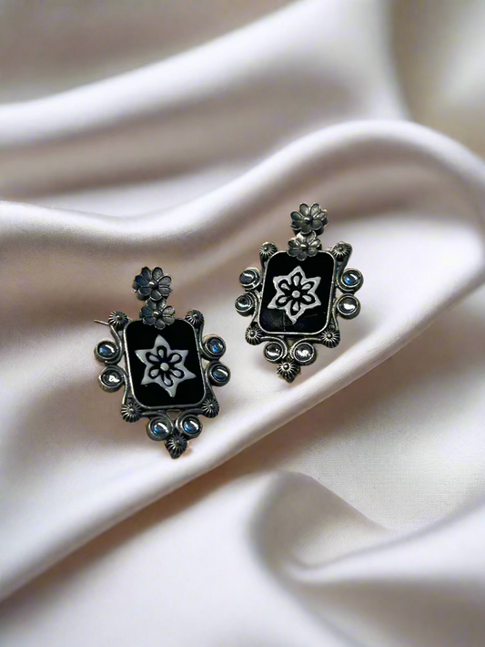 Rangoli Studs - Kolor Rhythms