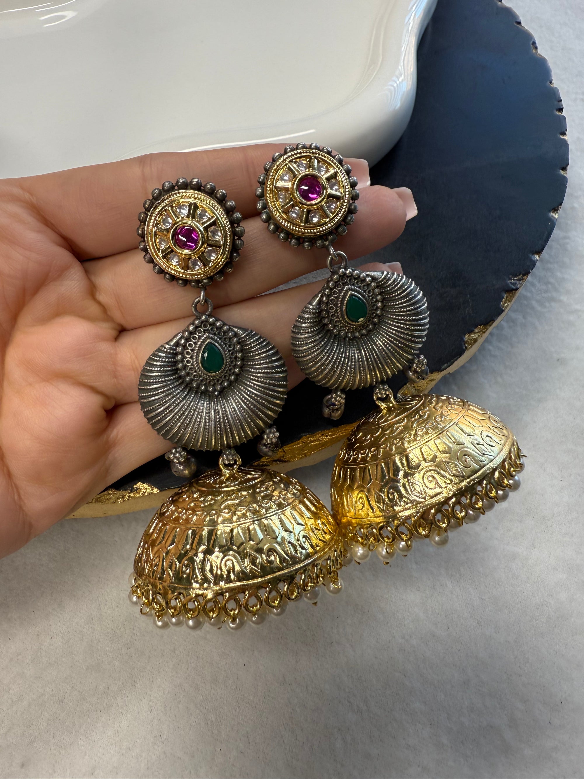 Jadua Jhumkas