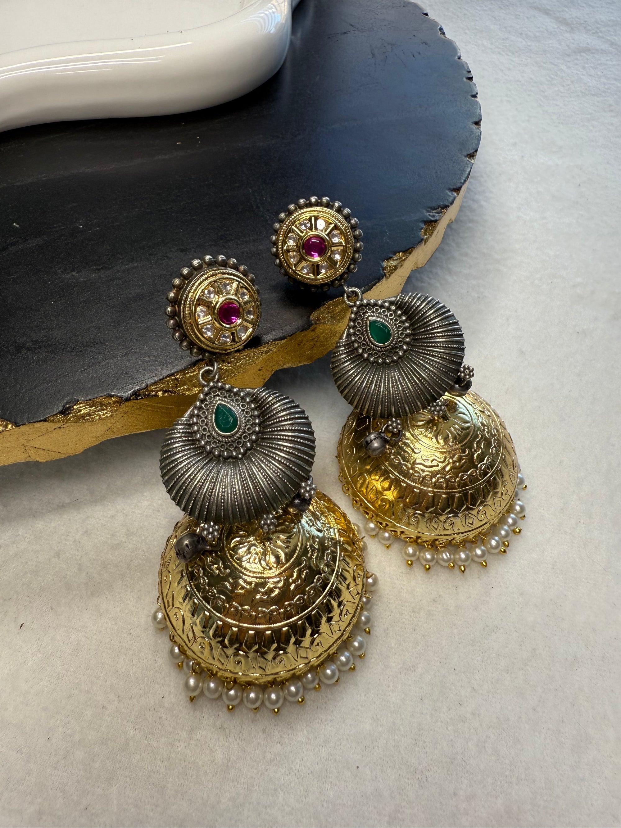 Jadua Jhumkas