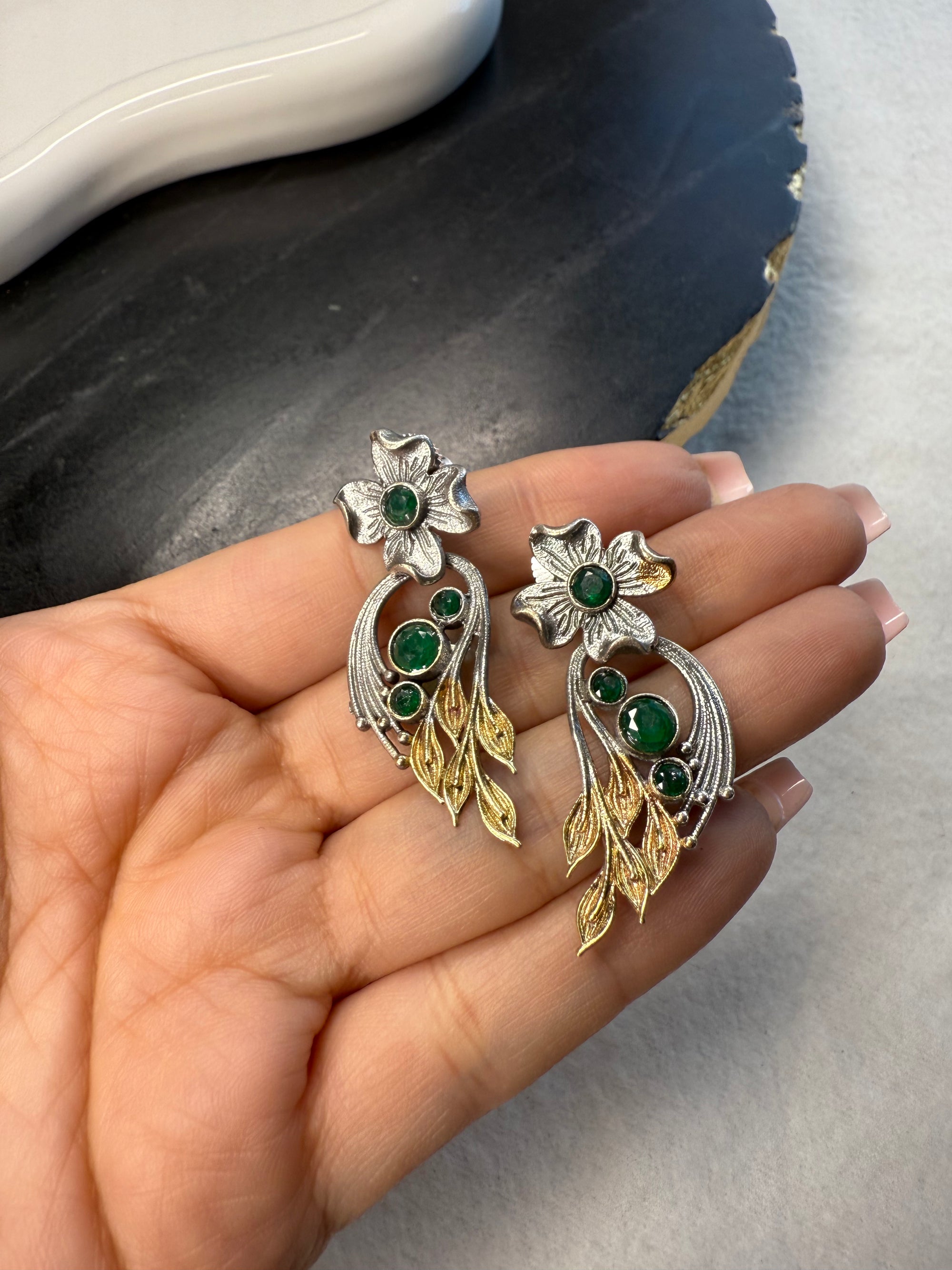 Dual Tone Flower