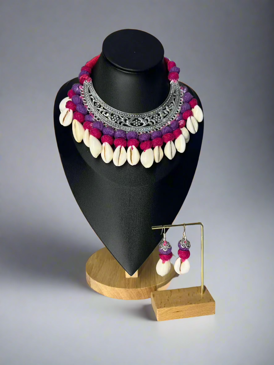 Thread Hasli Choker