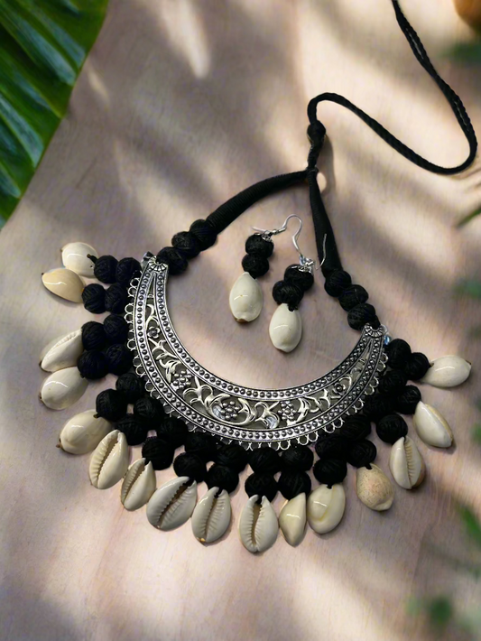 Thread Hasli Choker