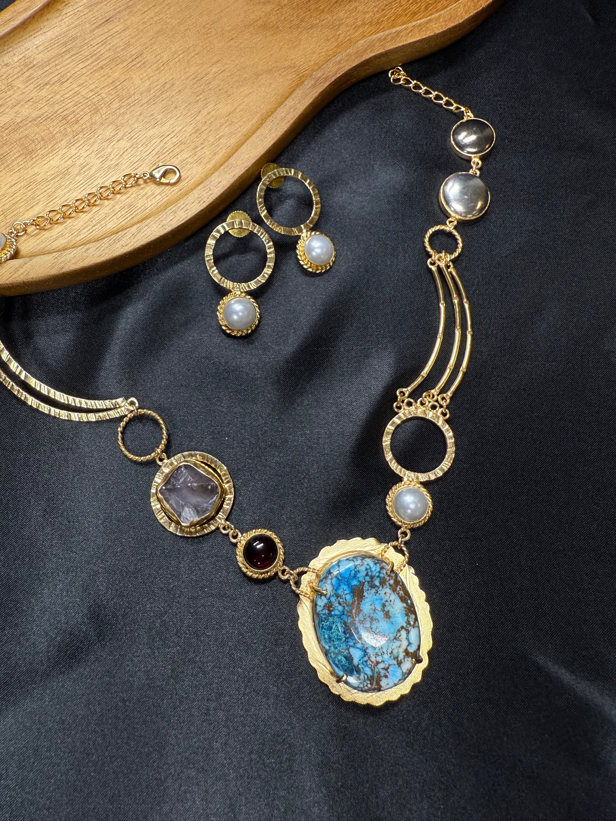 Stunning Blue Stone Necklace