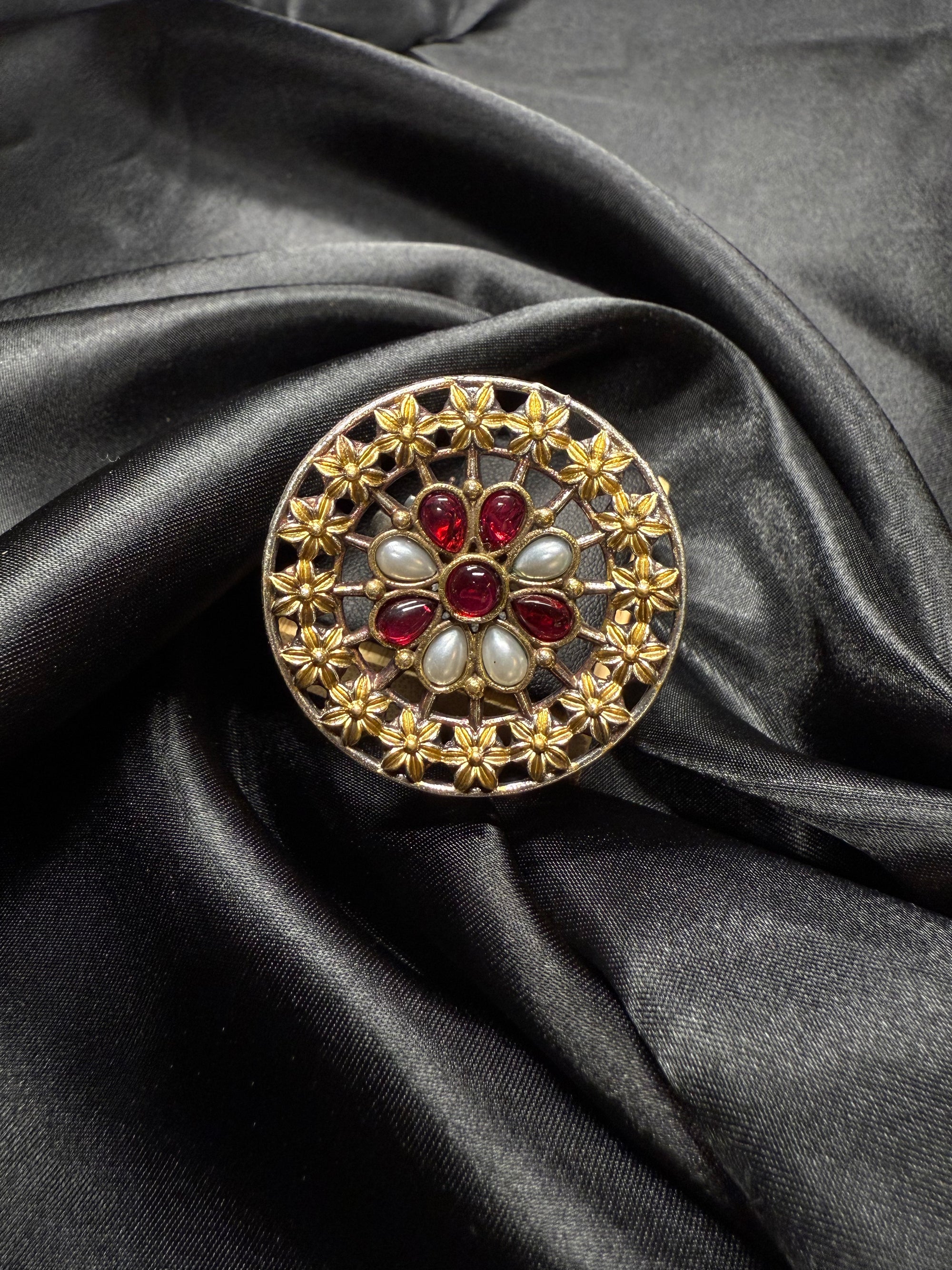 Floral Round Ring