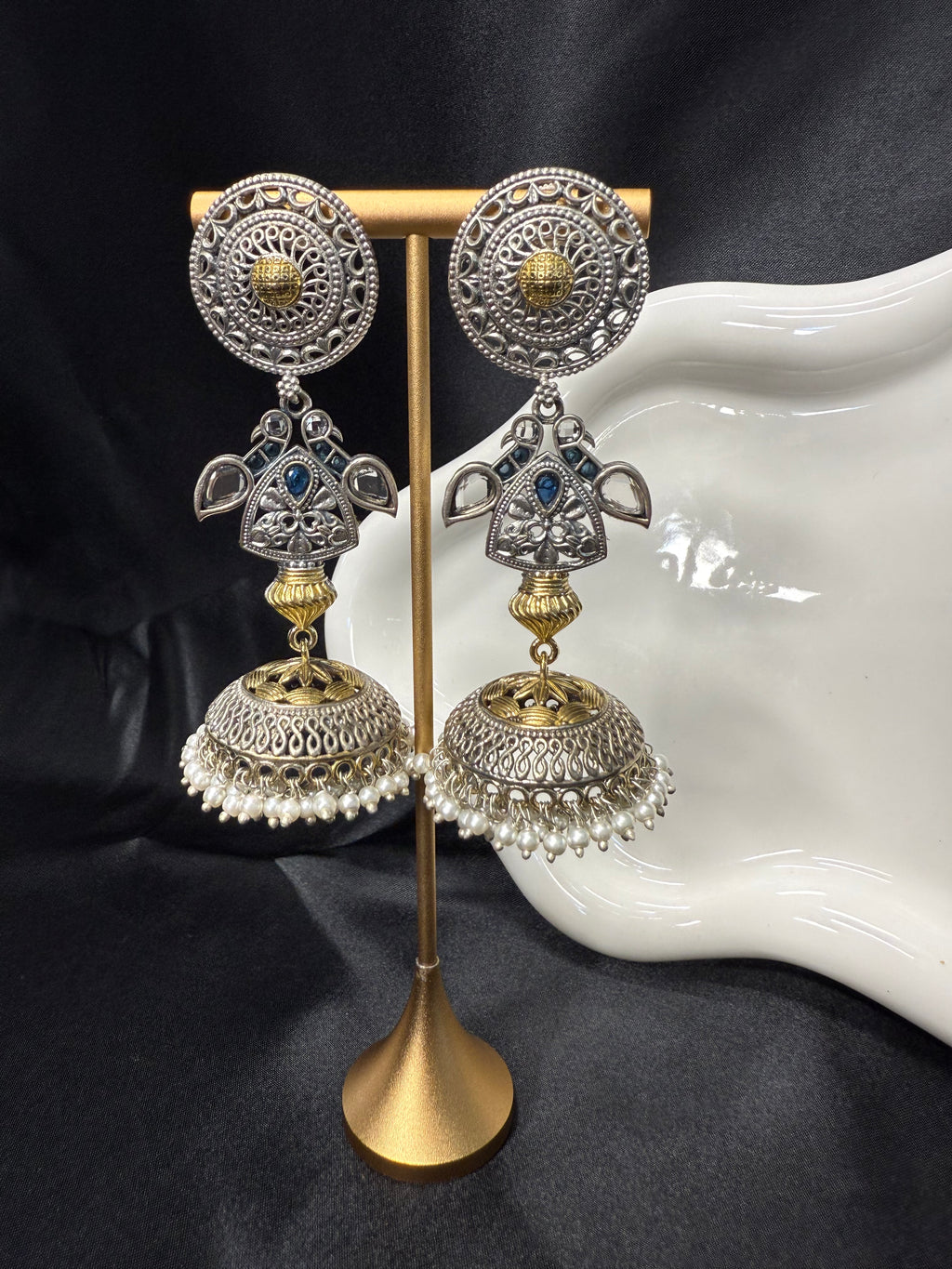 Dual Tone Jhumka