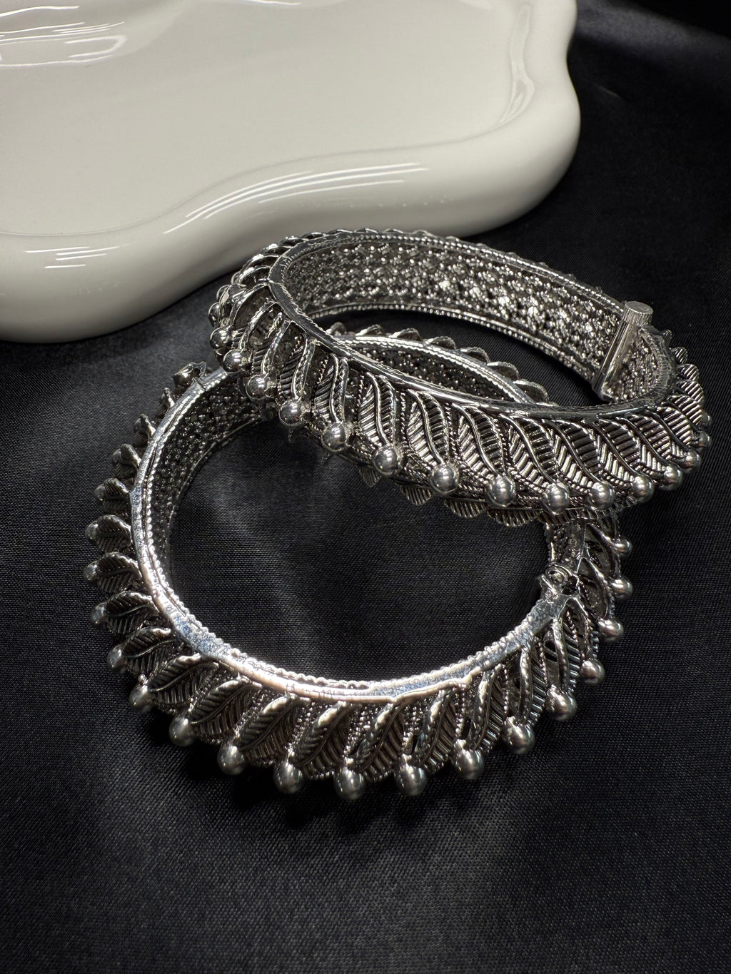Stunning Silver Kadas - Pair