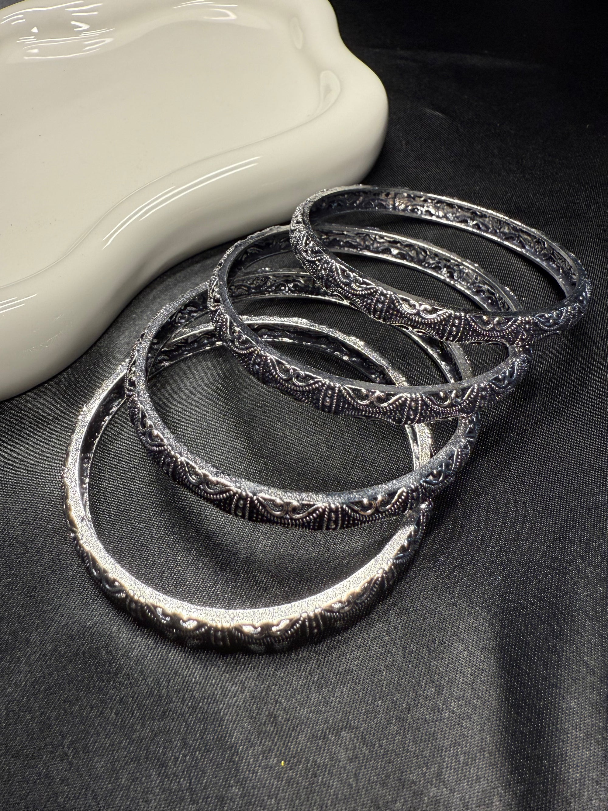 Sleek Silver Bangles 2x4