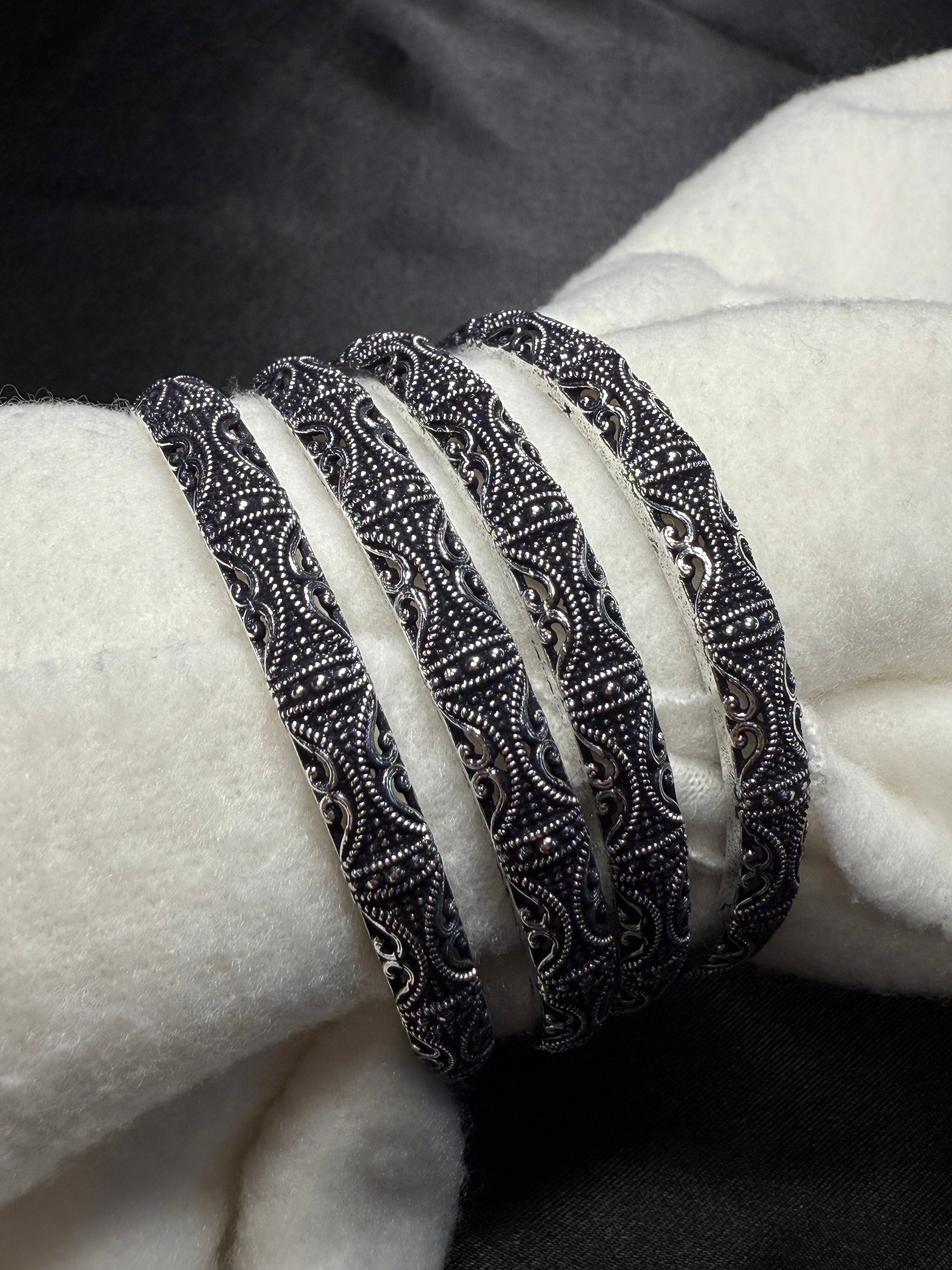 Sleek Silver Bangles 2x4