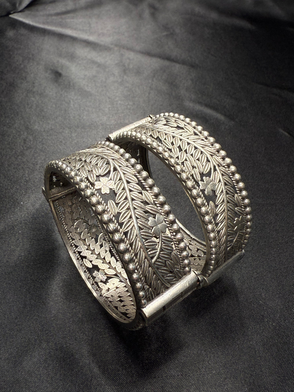 Chunky Silver Kada - Pair