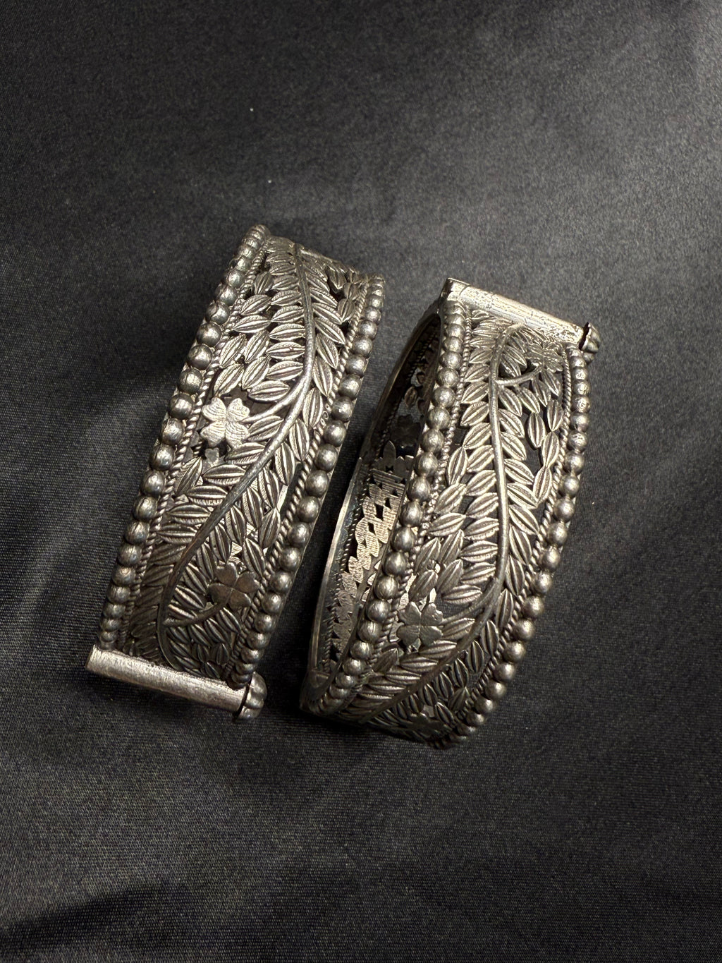 Chunky Silver Kada - Pair