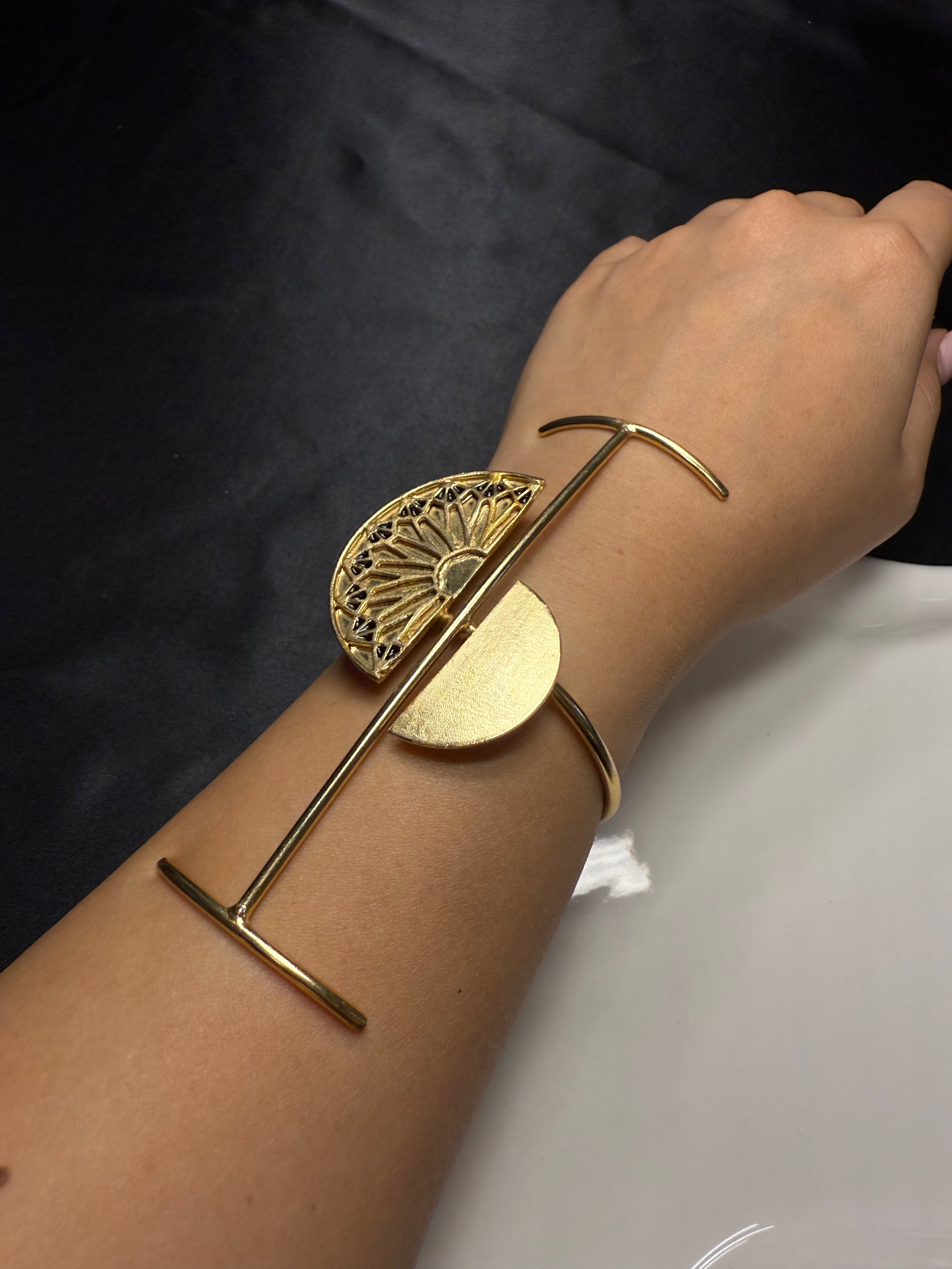 Unique Golden Bracelet