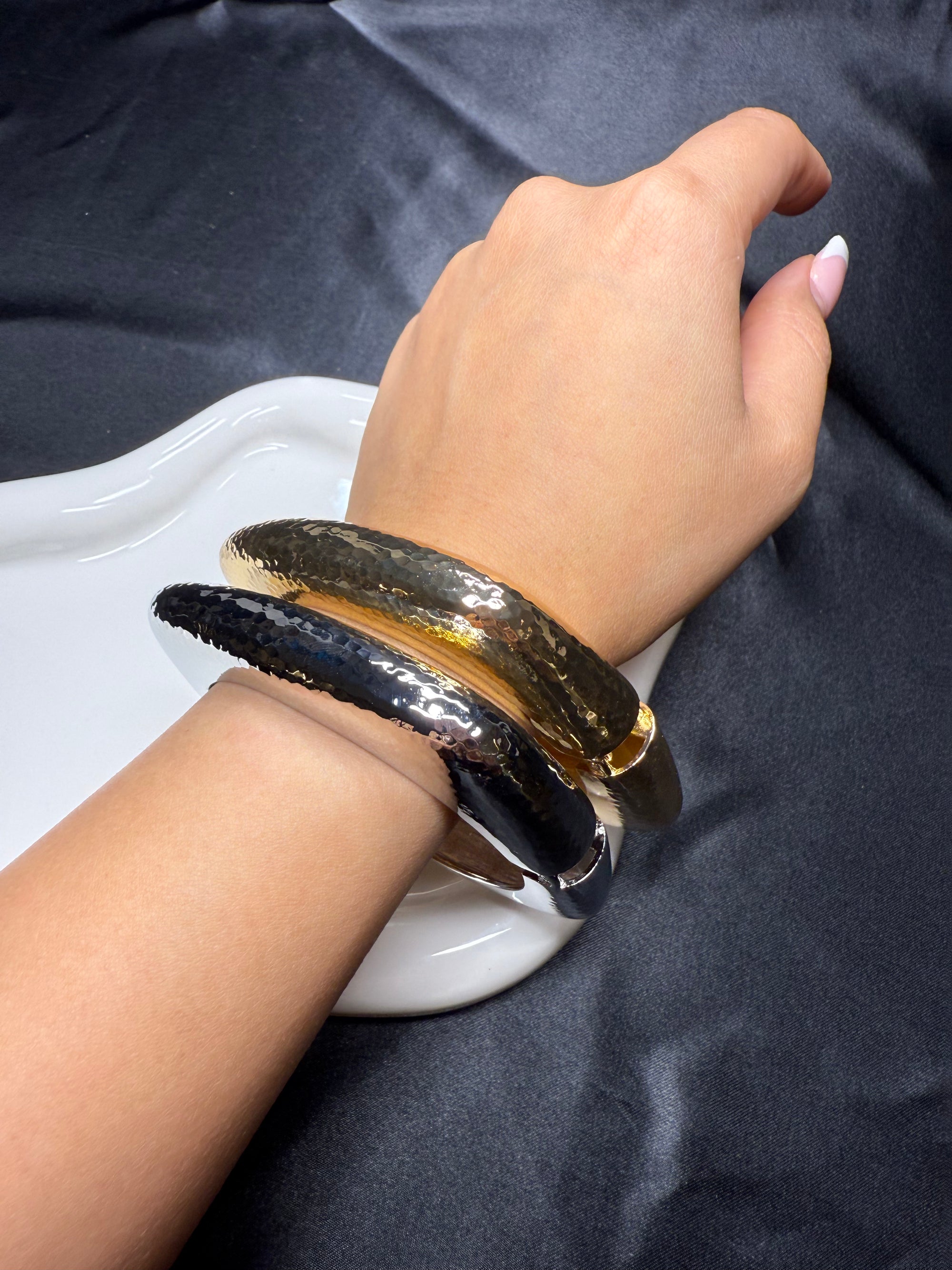 Square Bracelet - Single