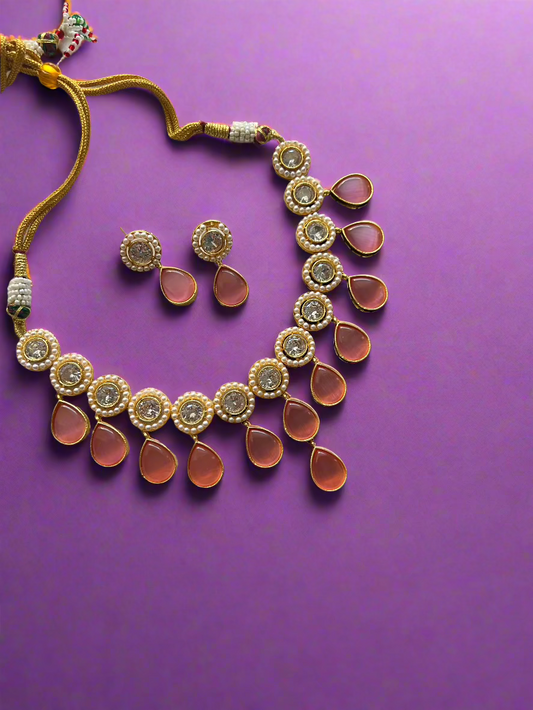 Tear Drop Stone choker