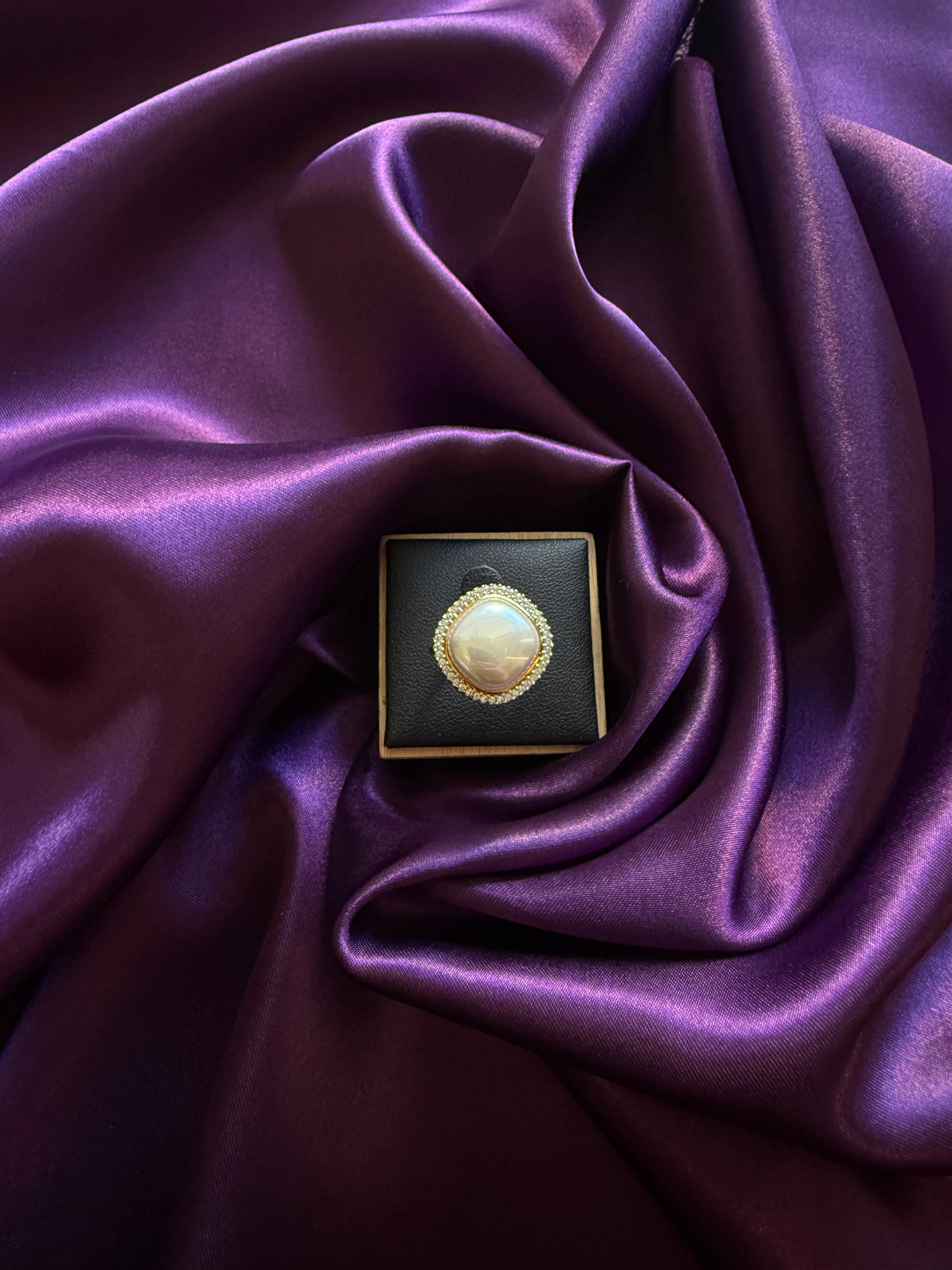 Classic Pearl Ring