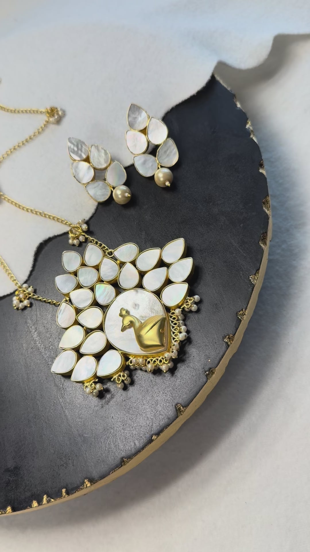 Natural White Stone Necklace