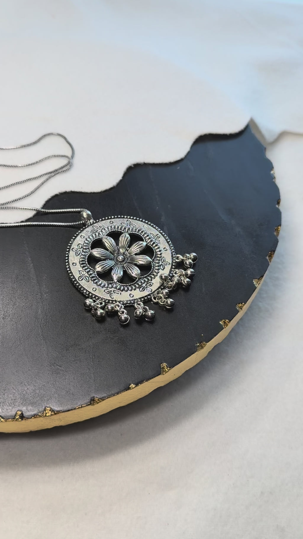 Round Pendant Necklace