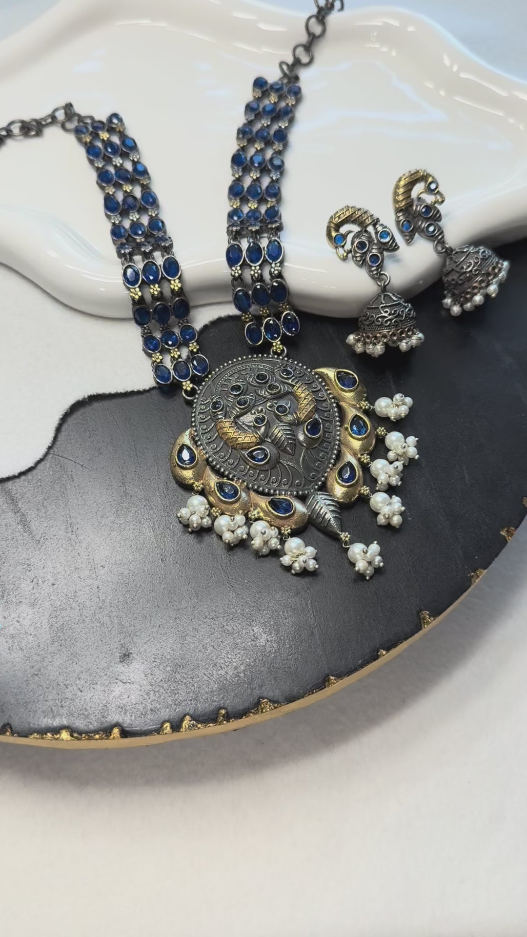 Dual Tone - Blue Necklace