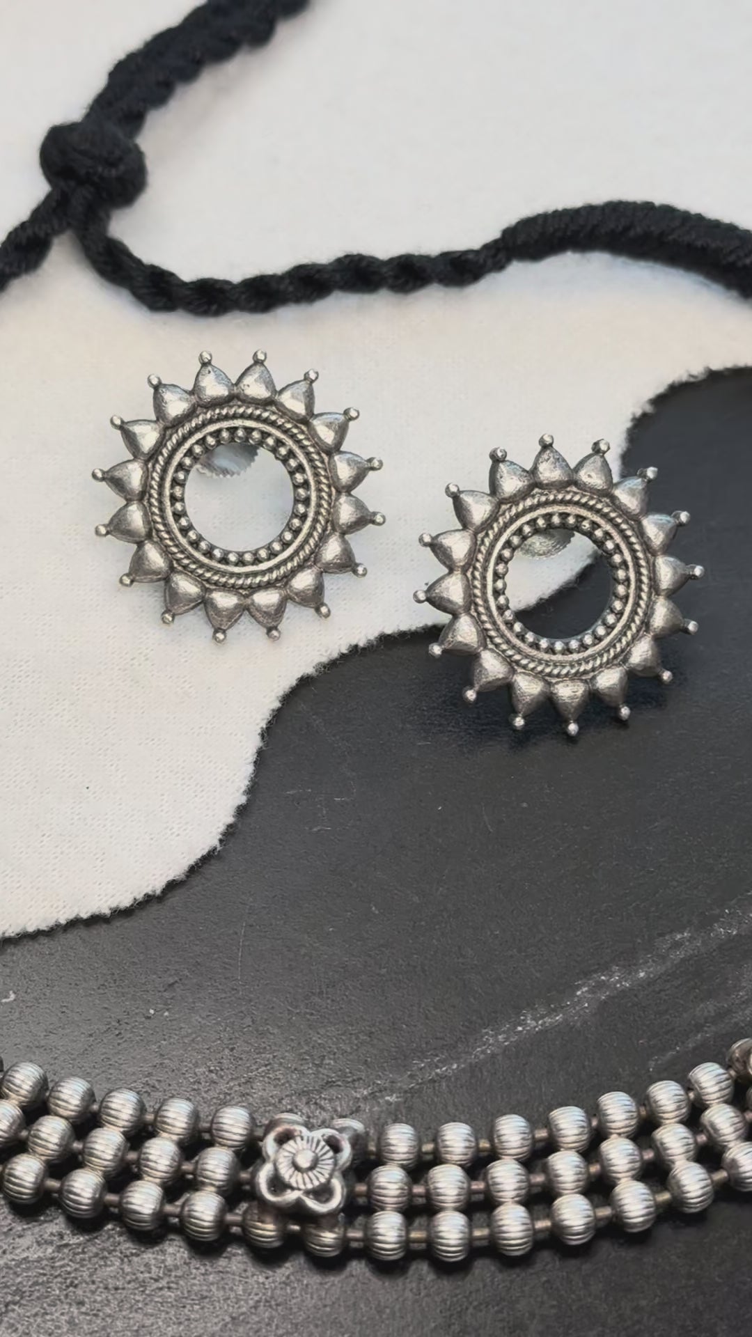 Sleek Oxidized Choker